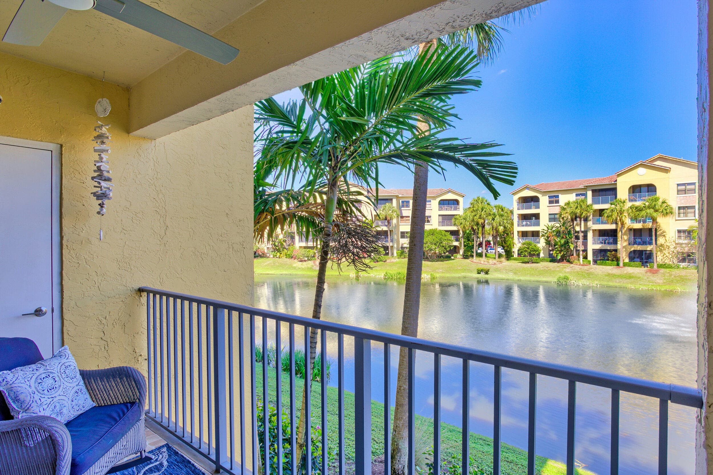 400 Uno Lago Drive 204, Juno Beach, FL 33408 34