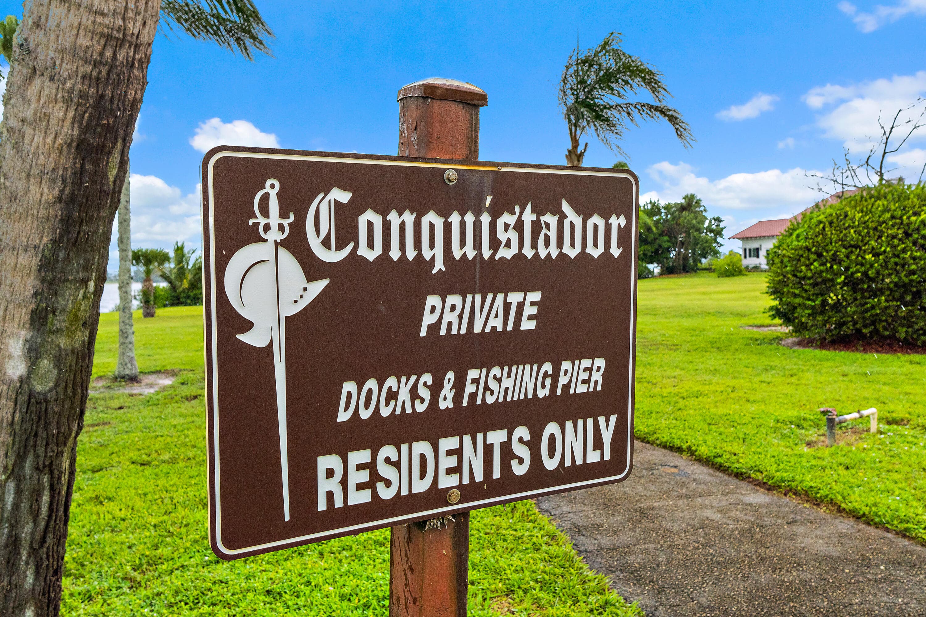 1800 SE Saint Lucie Boulevard 7-201, Stuart, FL 34996 19