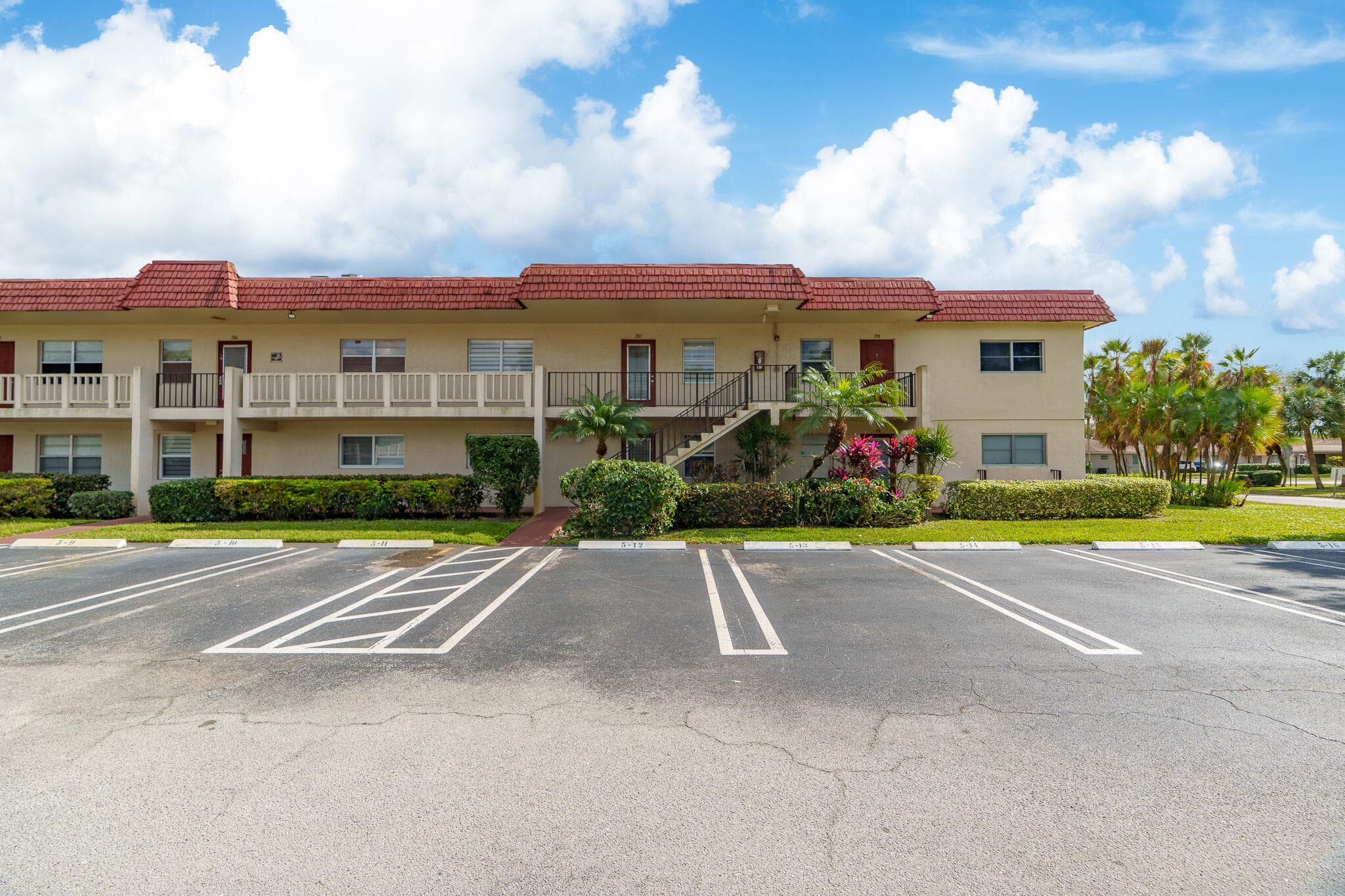 5 Abbey Lane 207, Delray Beach, FL 33446 29