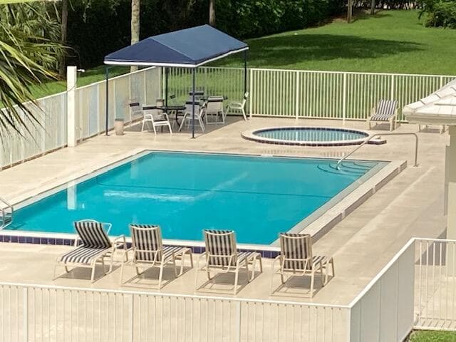 2561 Village Boulevard 102, West Palm Beach, FL 33409 2