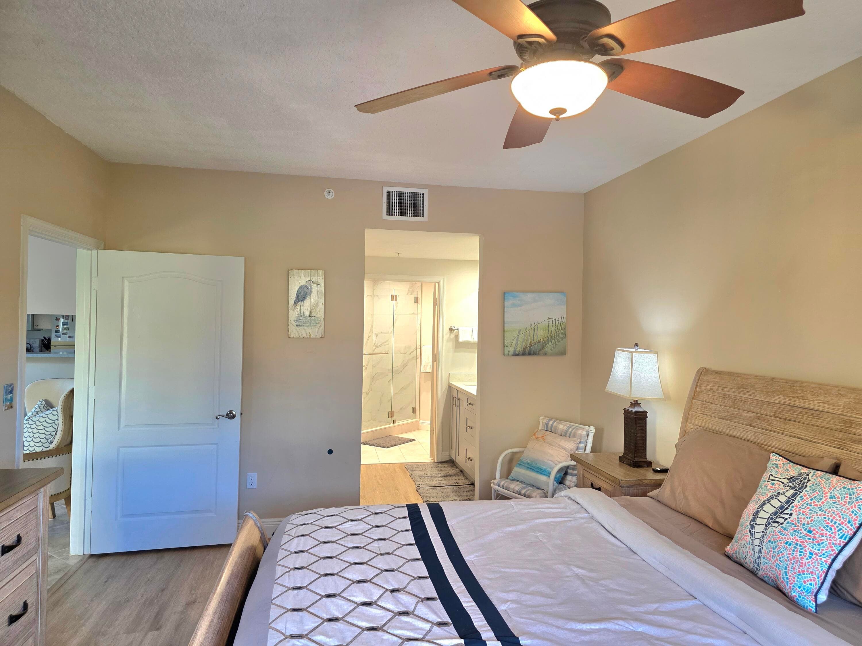 300 Uno Lago Drive 305, Juno Beach, FL 33408 16