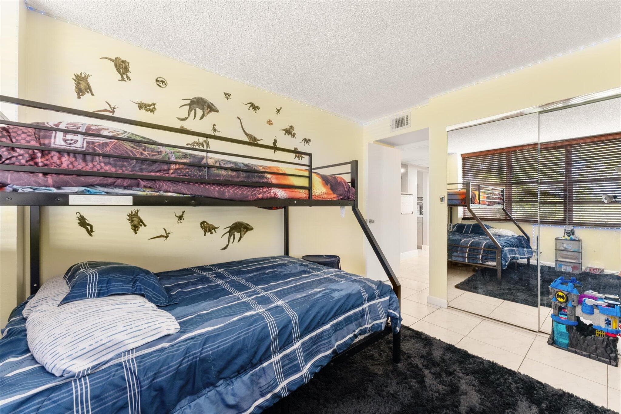 2751 Taft Street 403, Hollywood, FL 33020 17