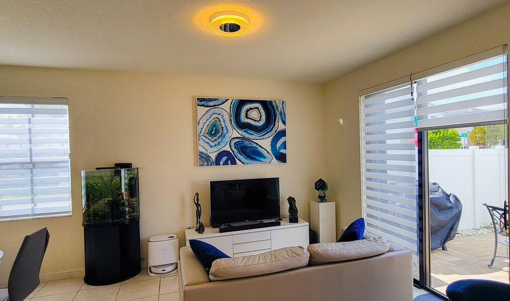10902 W 33rd Way, Hialeah, FL 33018 72