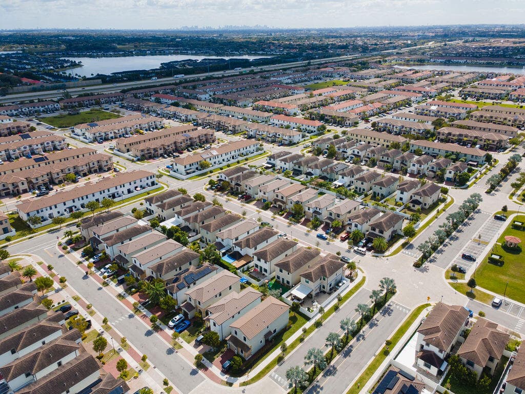 10902 W 33rd Way, Hialeah, FL 33018 109