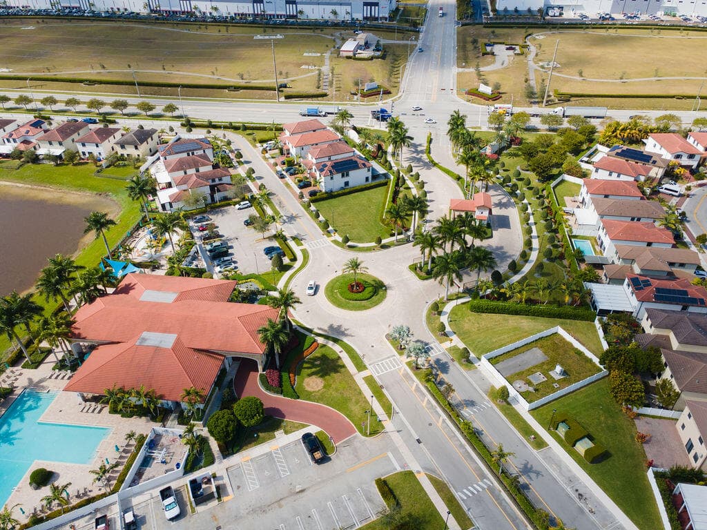10902 W 33rd Way, Hialeah, FL 33018 116