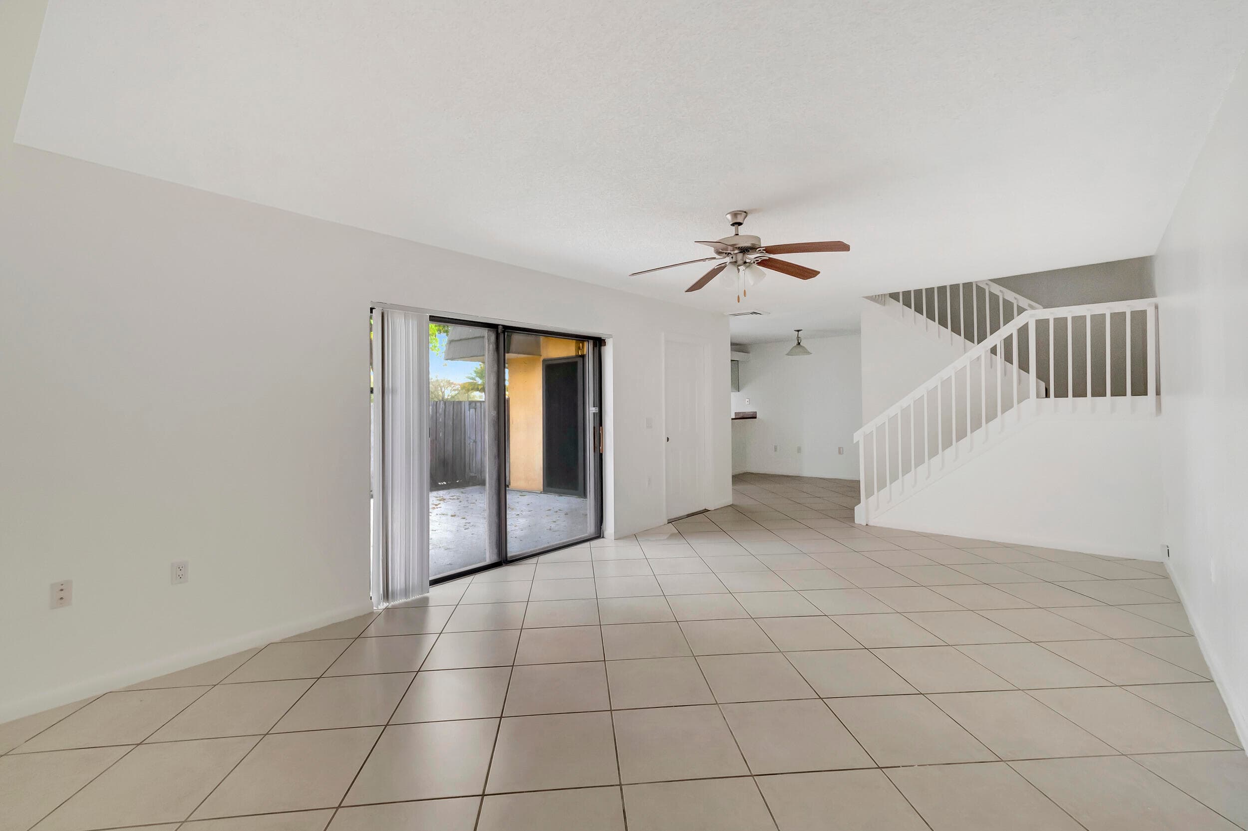 311 3rd Way, West Palm Beach, FL 33407 12