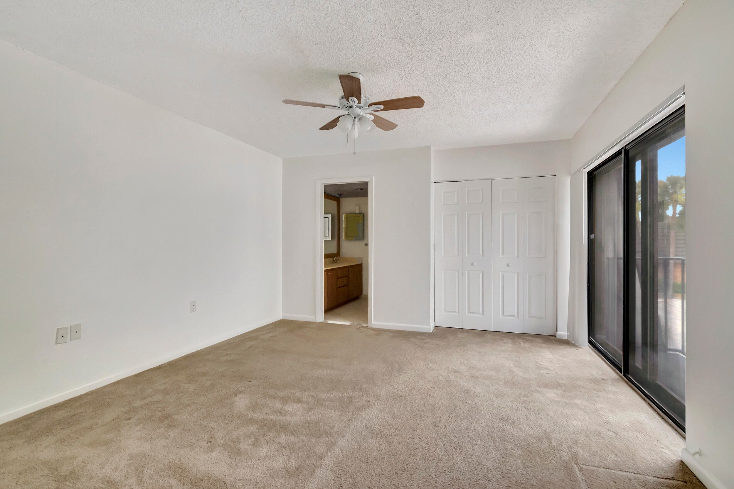 311 3rd Way, West Palm Beach, FL 33407 21