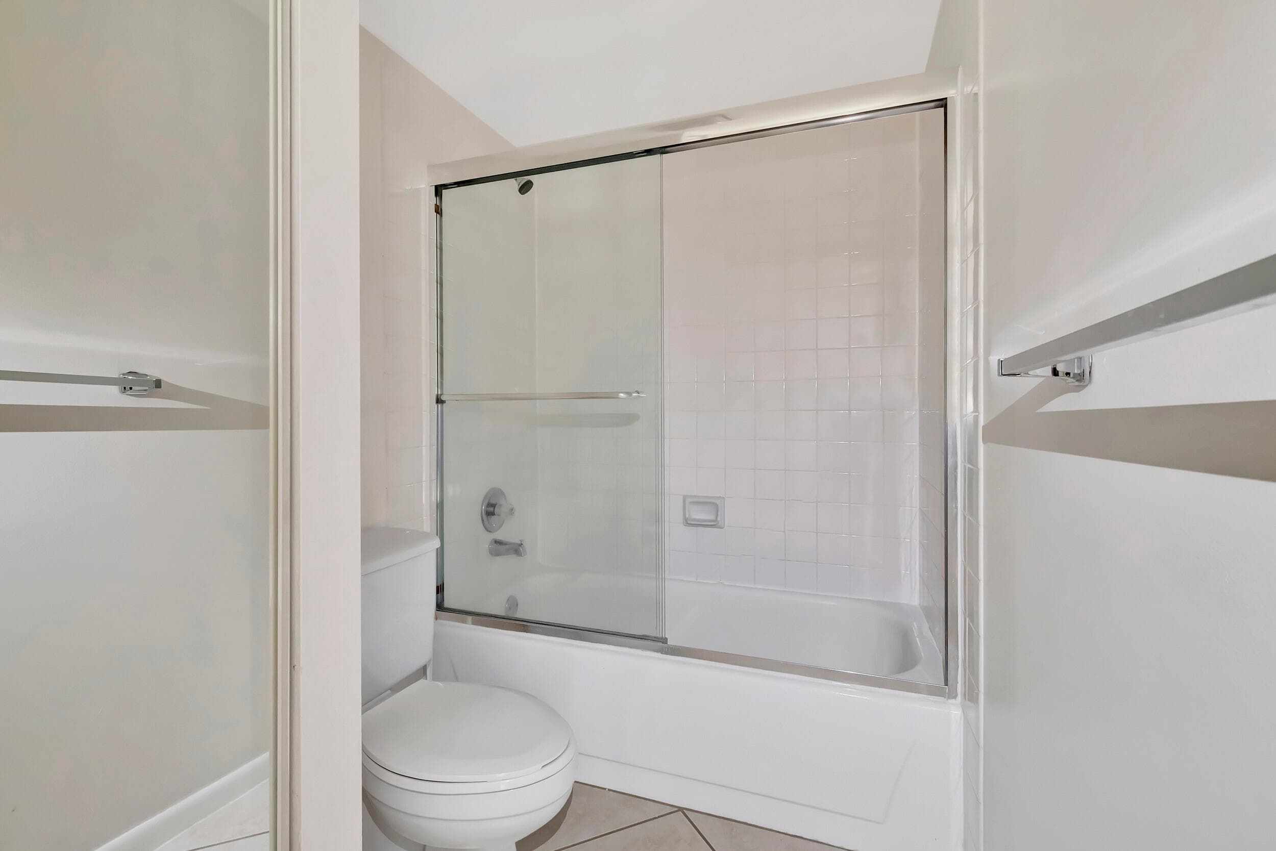 311 3rd Way, West Palm Beach, FL 33407 17
