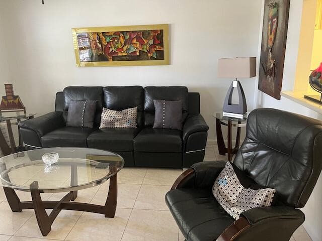 300 Windsor M, West Palm Beach, FL 33417 2