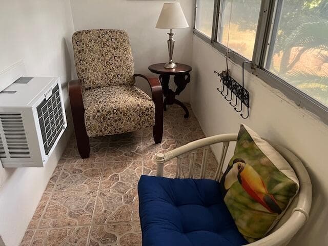 300 Windsor M, West Palm Beach, FL 33417 15