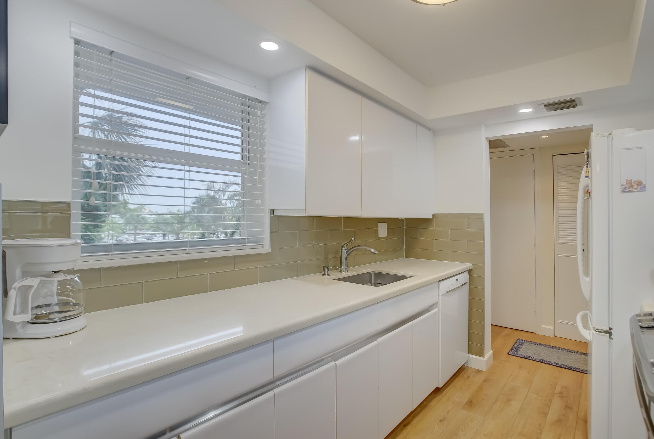 801 S Federal Highway 308, Pompano Beach, FL 33062 16