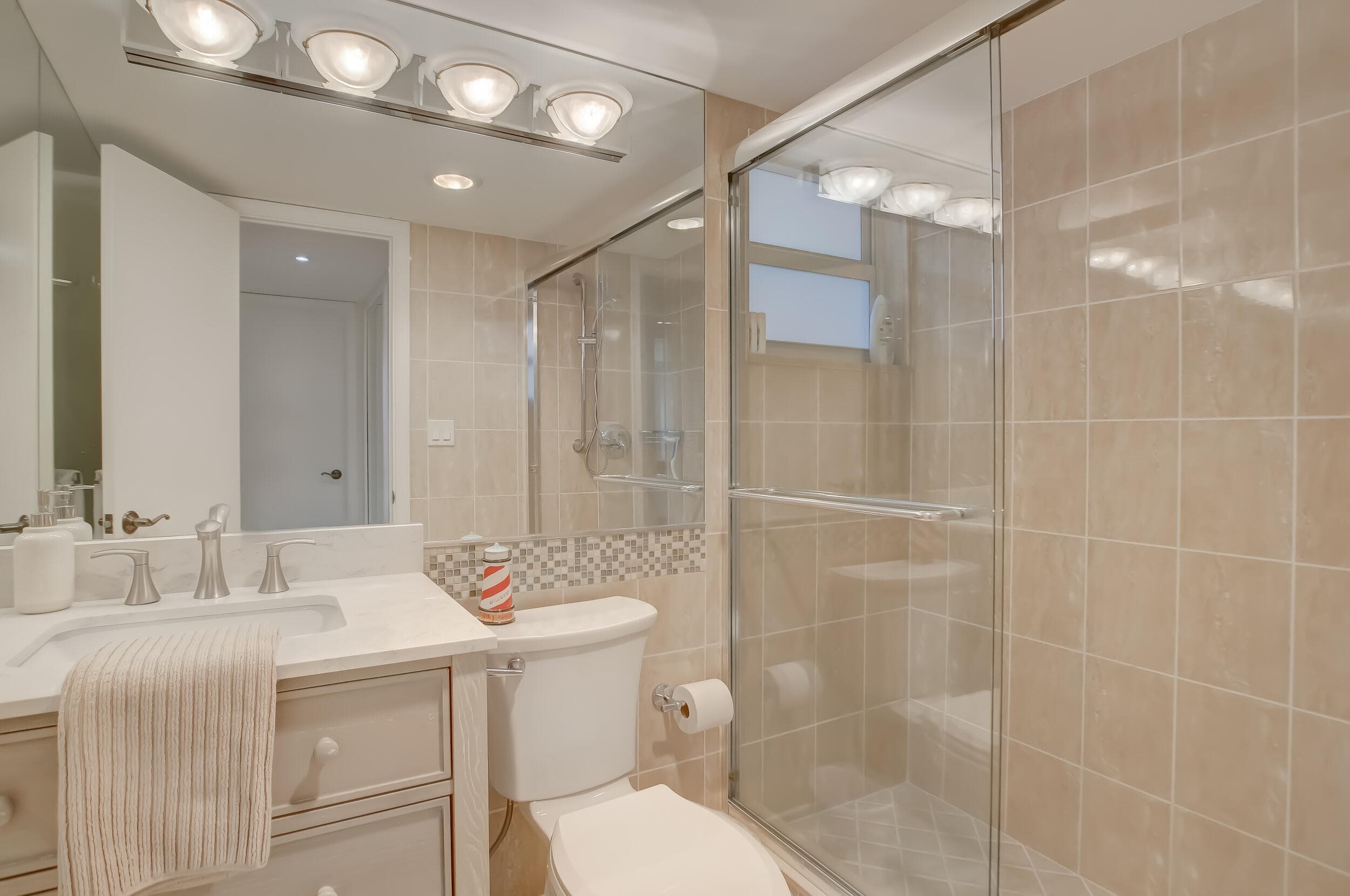 801 S Federal Highway 308, Pompano Beach, FL 33062 29