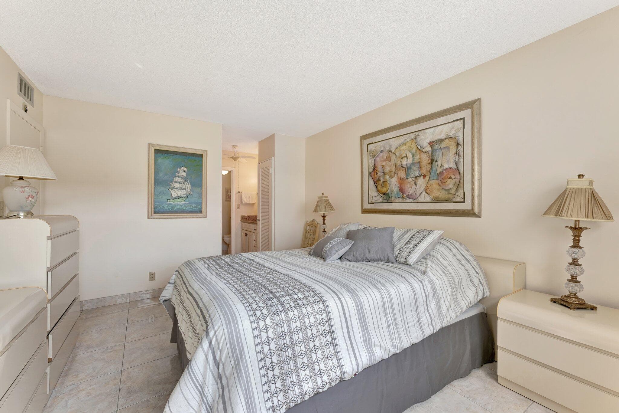 806 SE 7th Street 201, Deerfield Beach, FL 33441 18