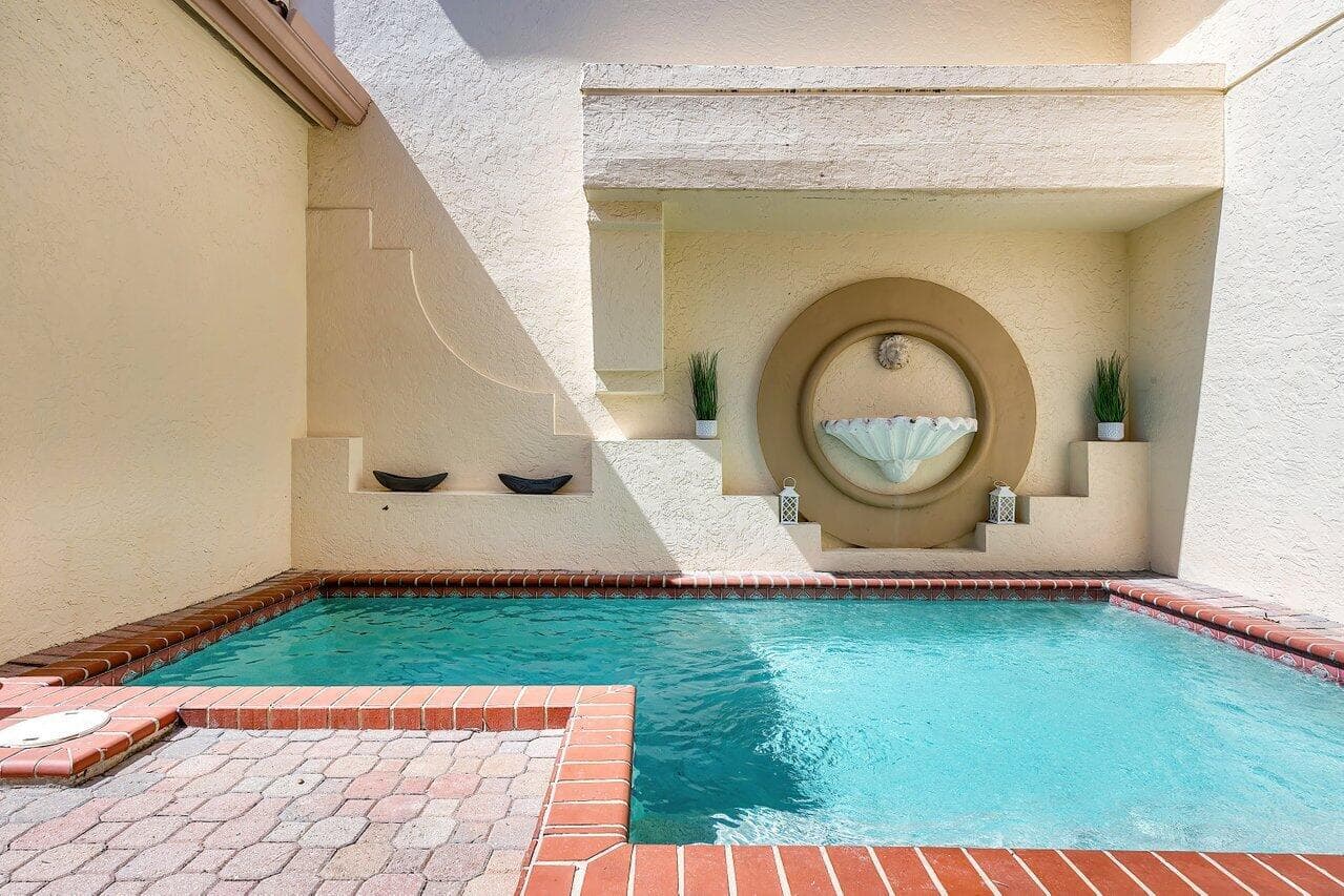 4517 S Ocean Boulevard, Highland Beach, FL 33487 4