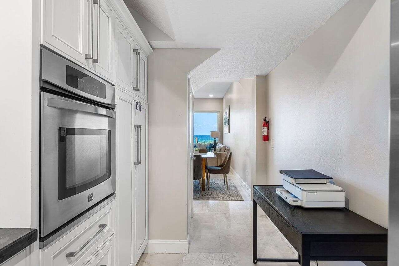 4517 S Ocean Boulevard, Highland Beach, FL 33487 22