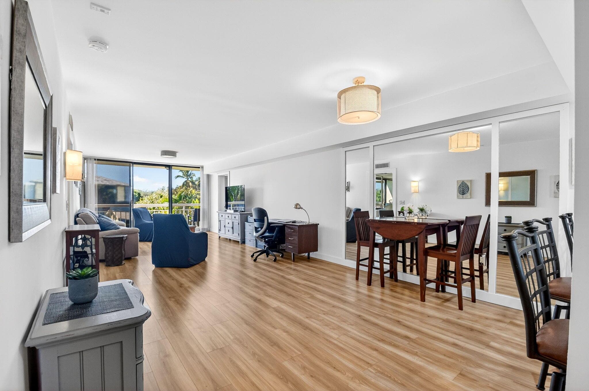 2701 Village Boulevard 303, West Palm Beach, FL 33409 17