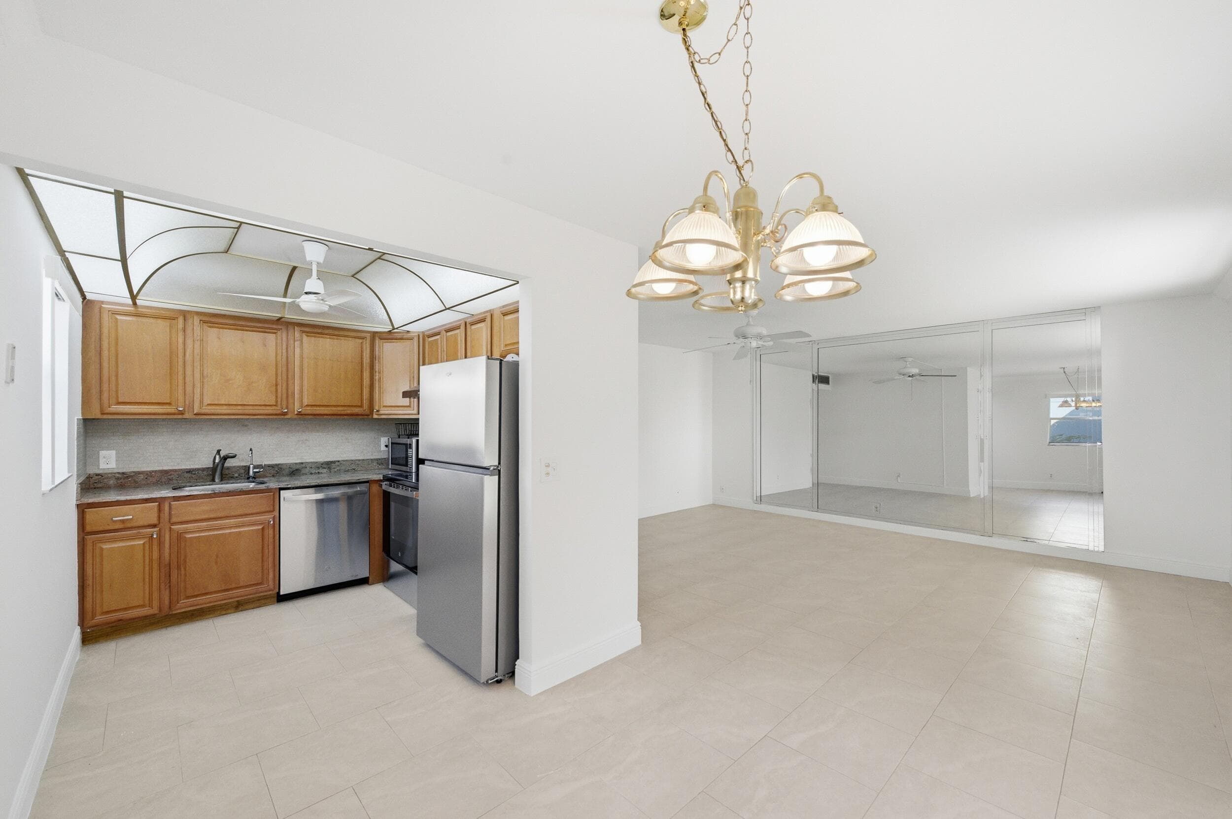 452 Brittany J, Delray Beach, FL 33446