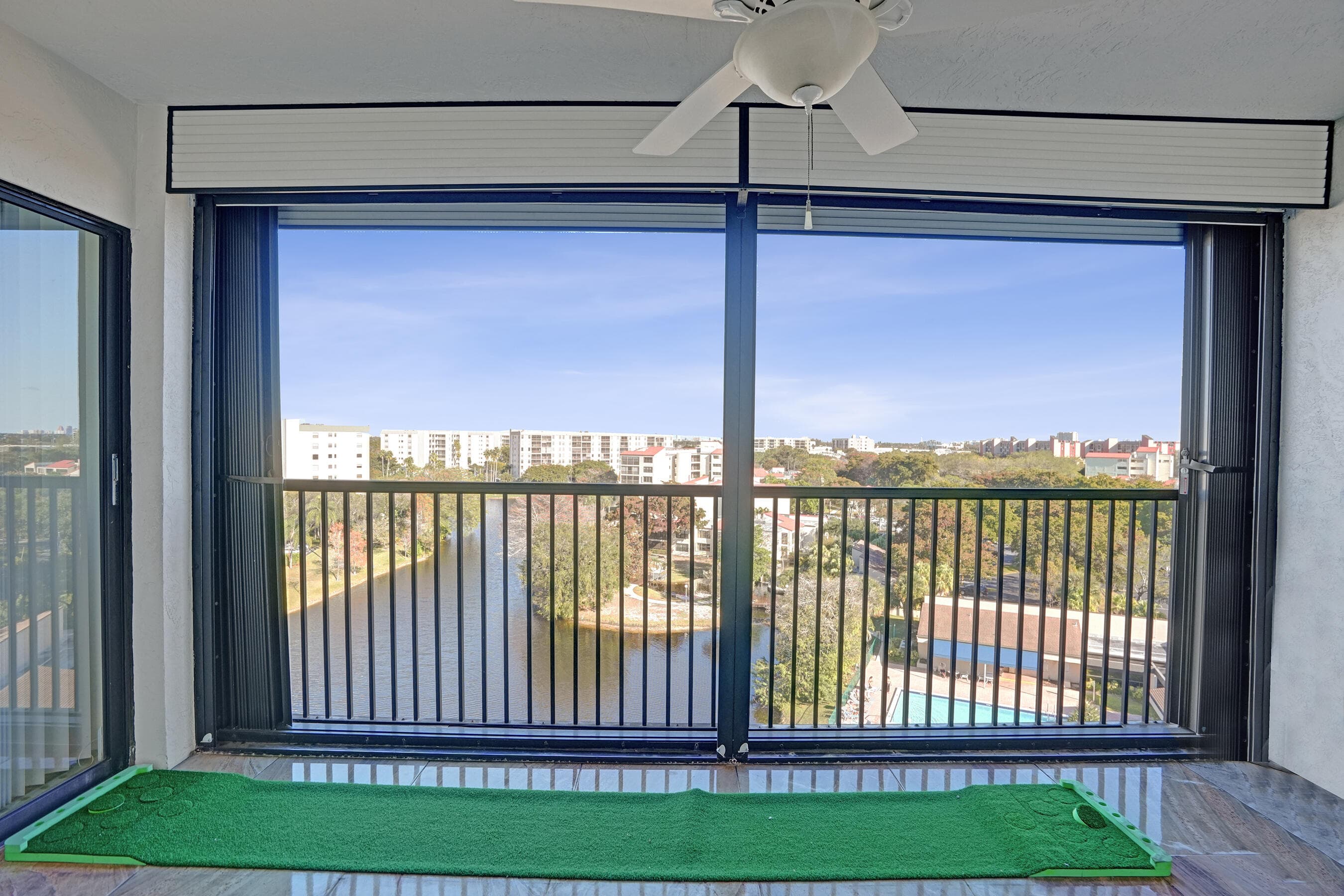 2334 S Cypress Bend Drive 907, Pompano Beach, FL 33069 12
