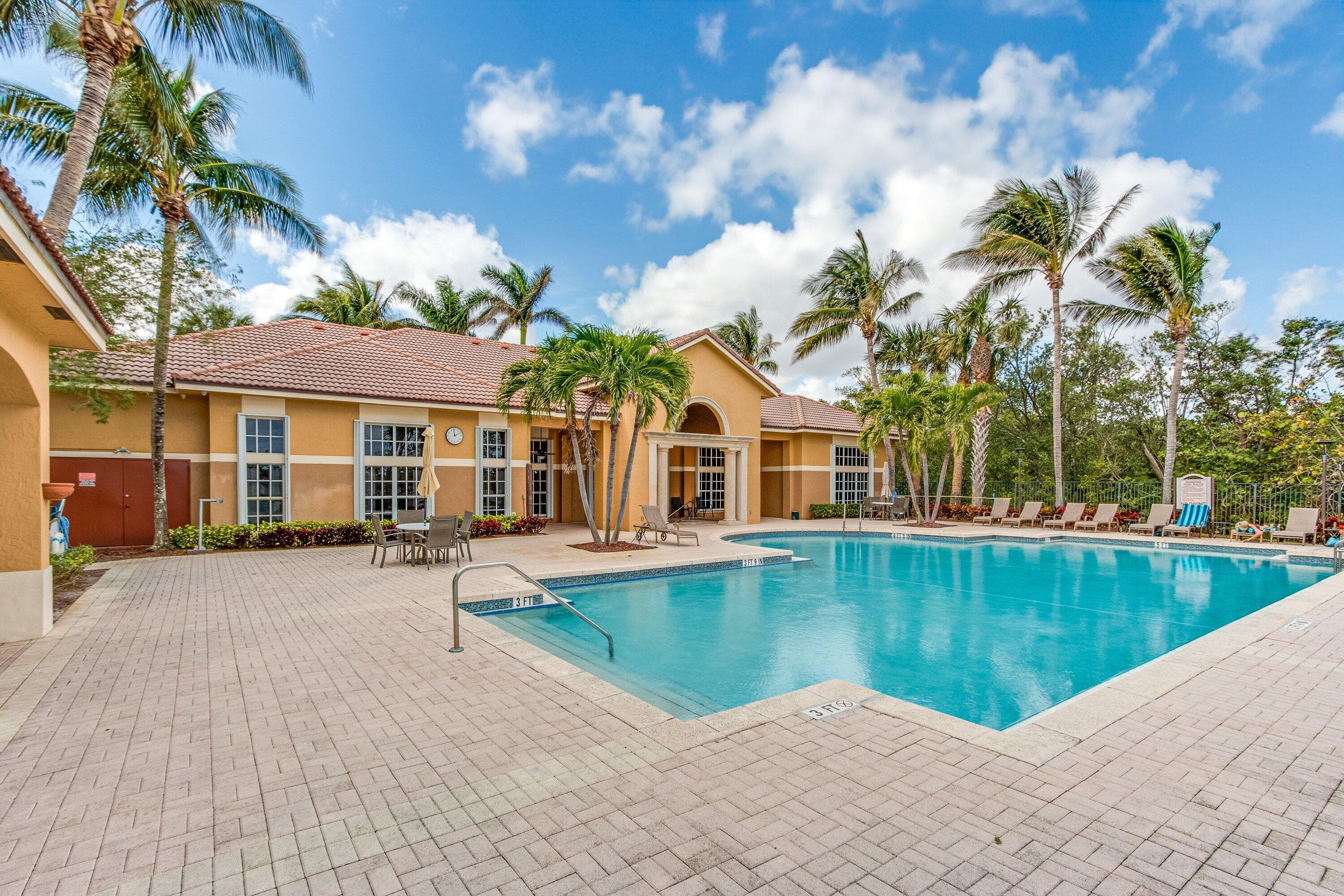 900 Scotia Drive 102, Hypoluxo, FL 33462 22