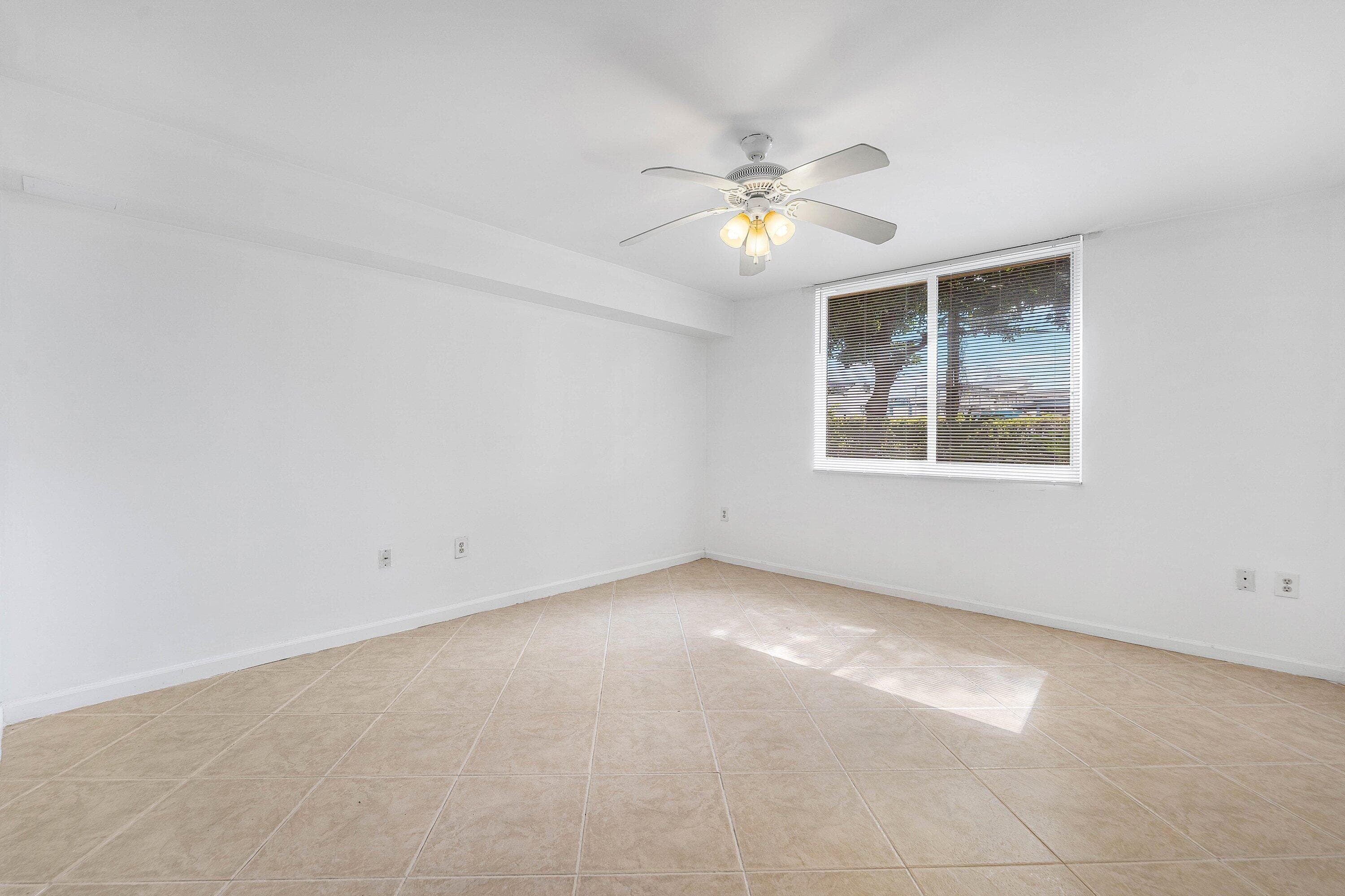 900 Scotia Drive 102, Hypoluxo, FL 33462 5