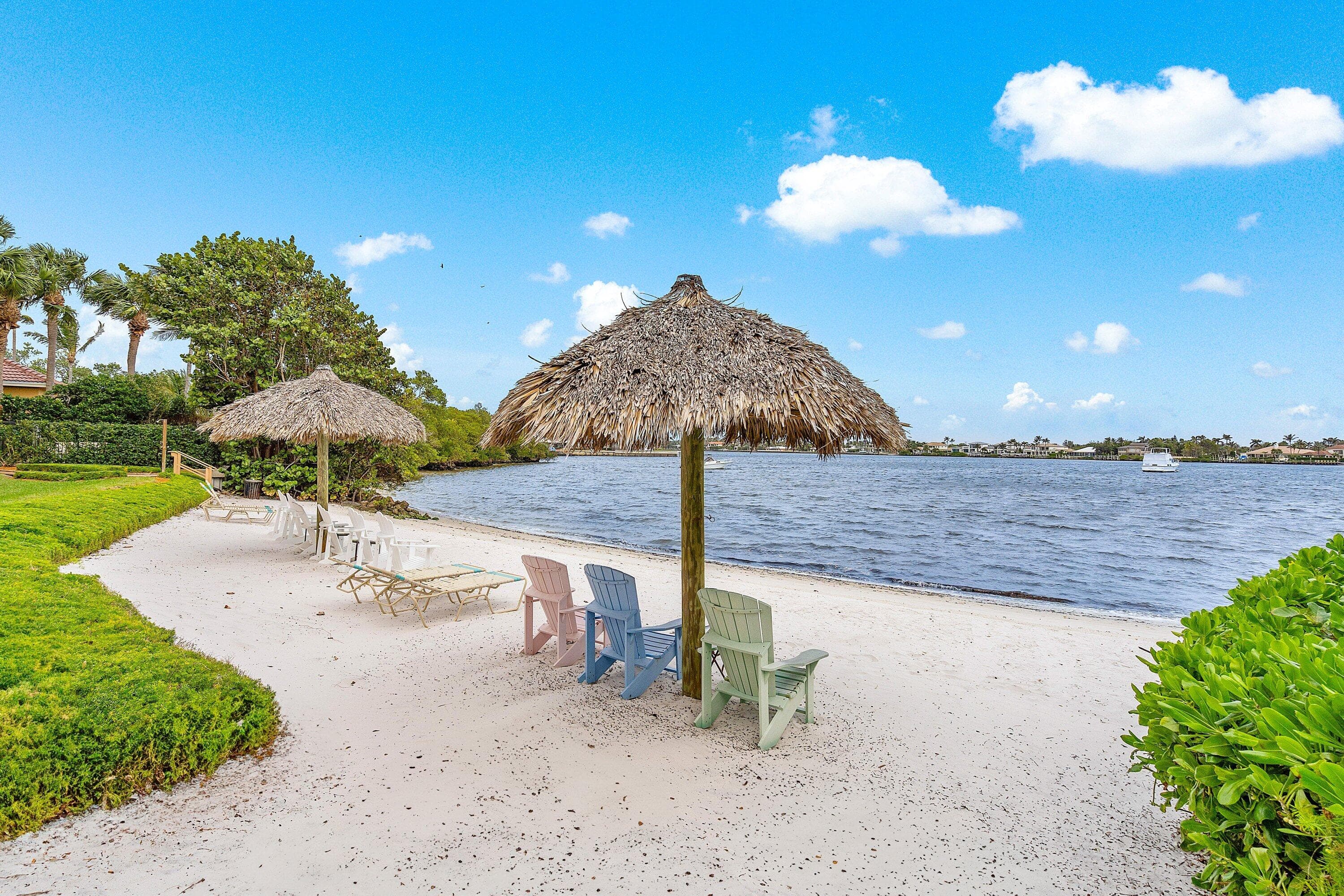 900 Scotia Drive 102, Hypoluxo, FL 33462 2