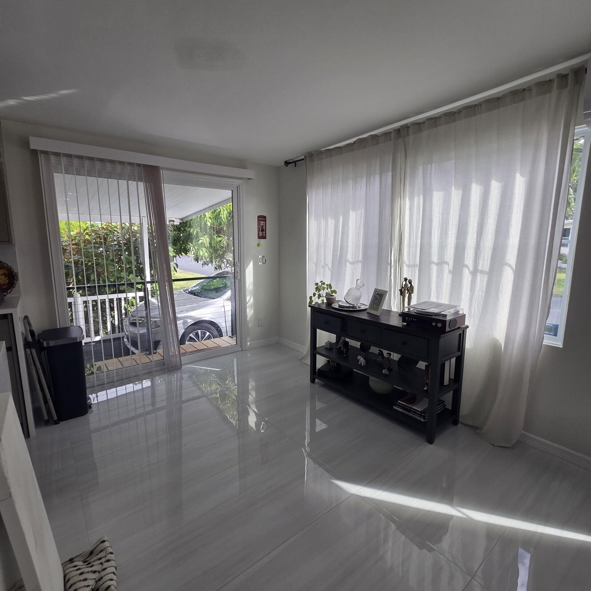 4501 NW 68th Street, Coconut Creek, FL 33073 9
