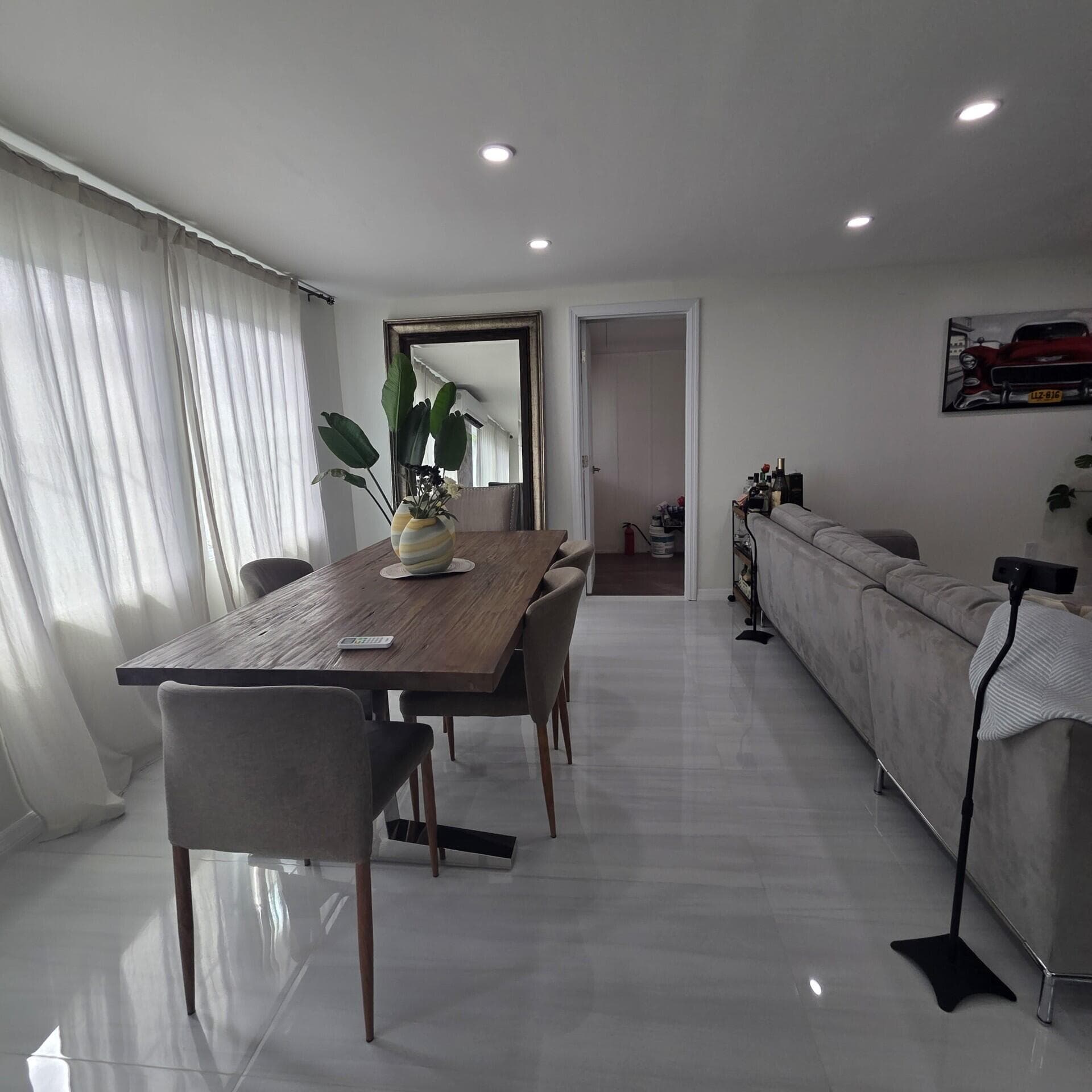 4501 NW 68th Street, Coconut Creek, FL 33073 8
