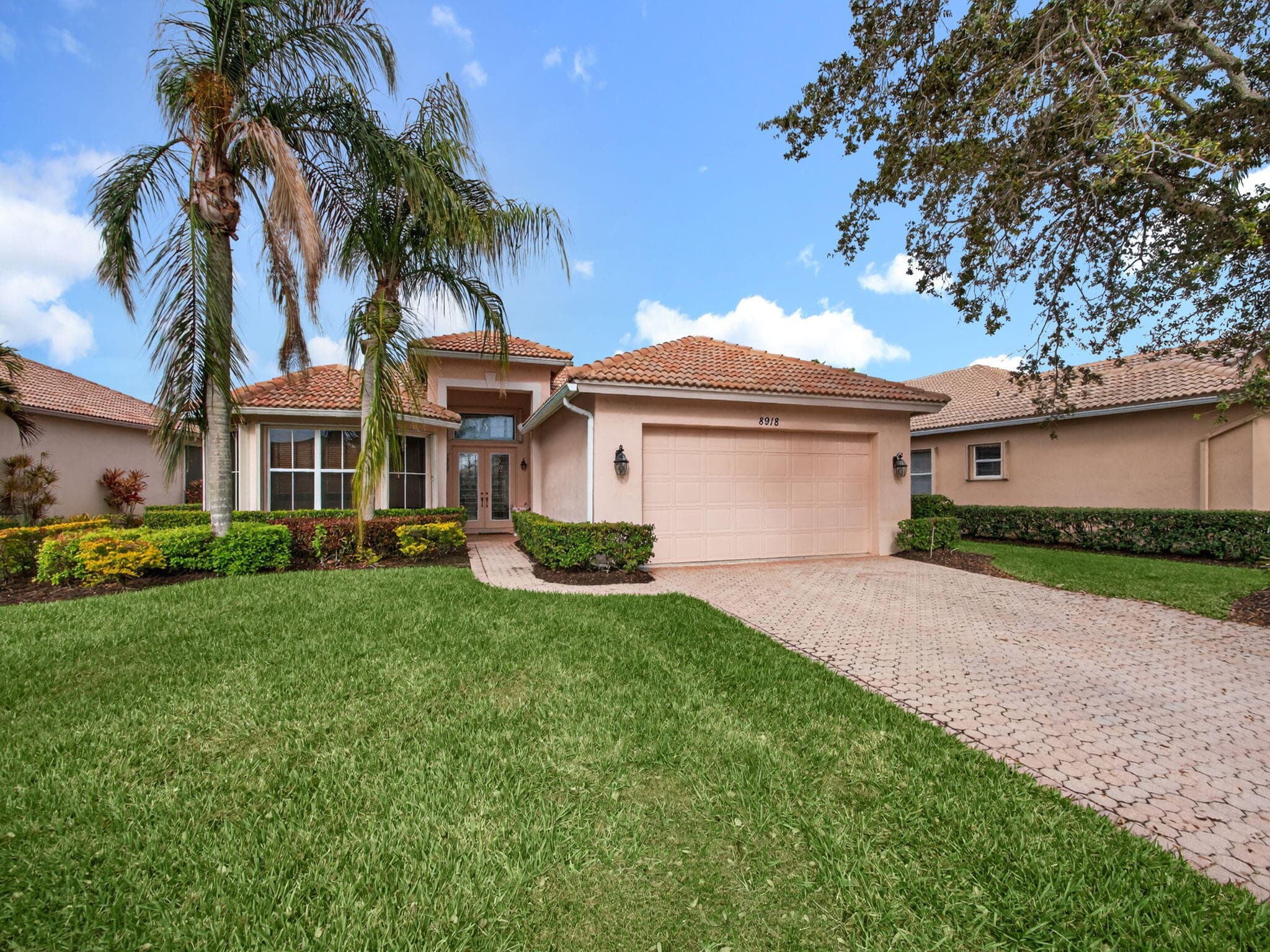 8918 First Tee Road, Port St. Lucie, FL 34986 5