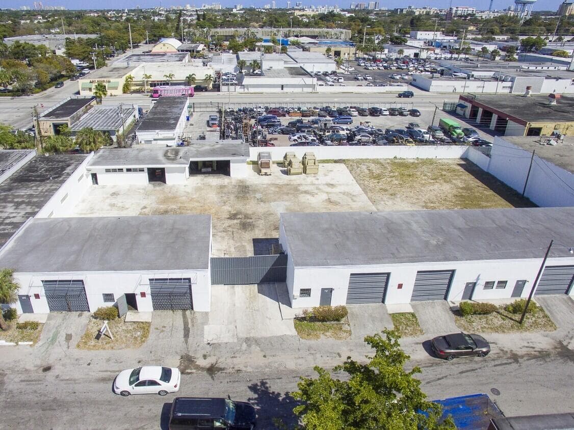 842 NW 7th Terrace NW, Fort Lauderdale, FL 33311 4