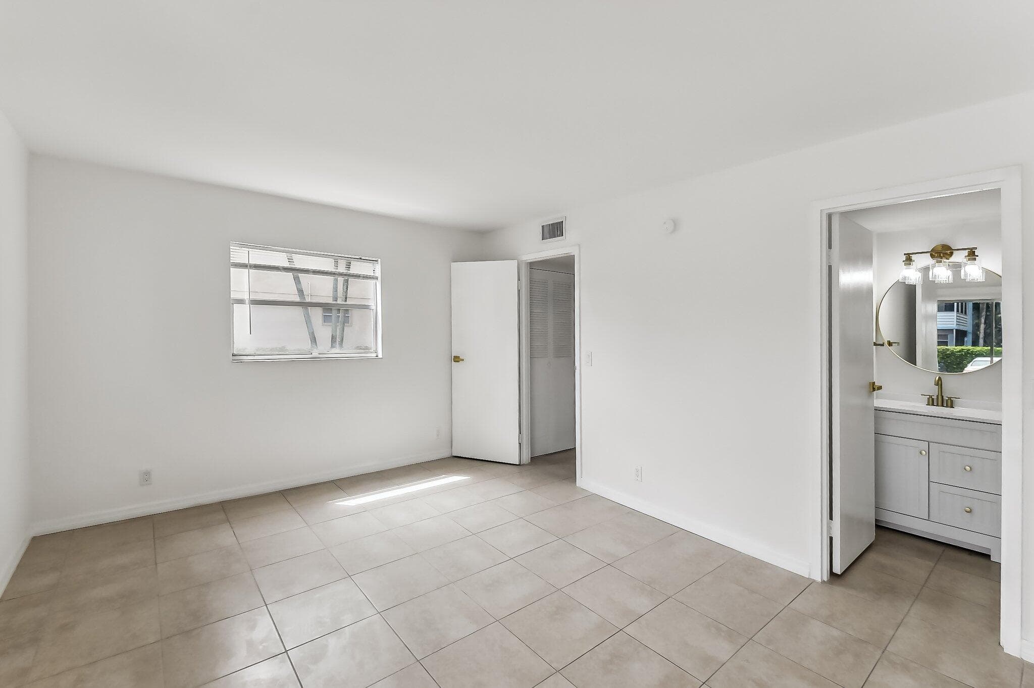 447 Saxony J Way 447-J, Delray Beach, FL 33446 19