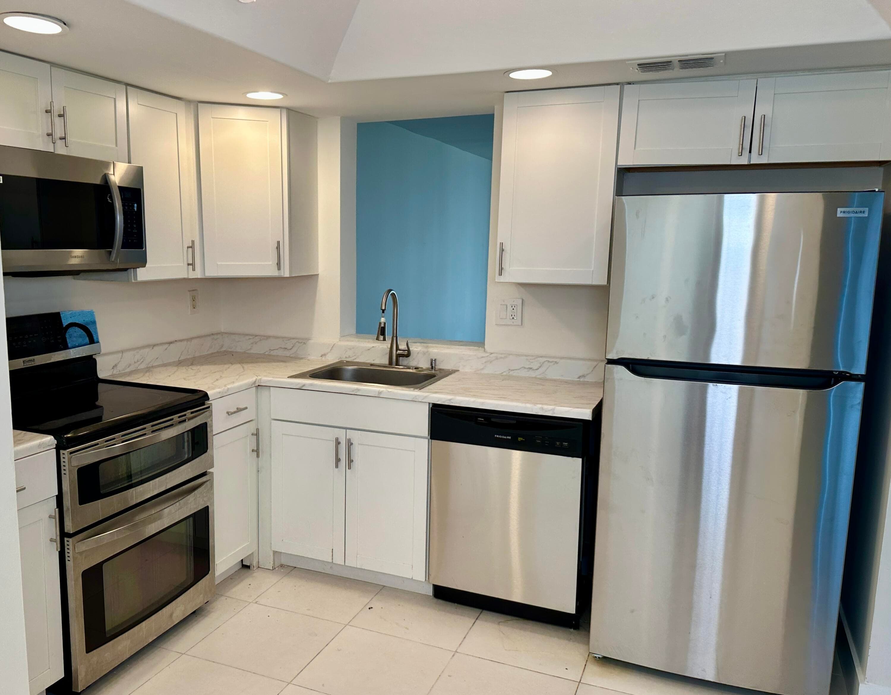 7664 NW 18th Street 208, Margate, FL 33063