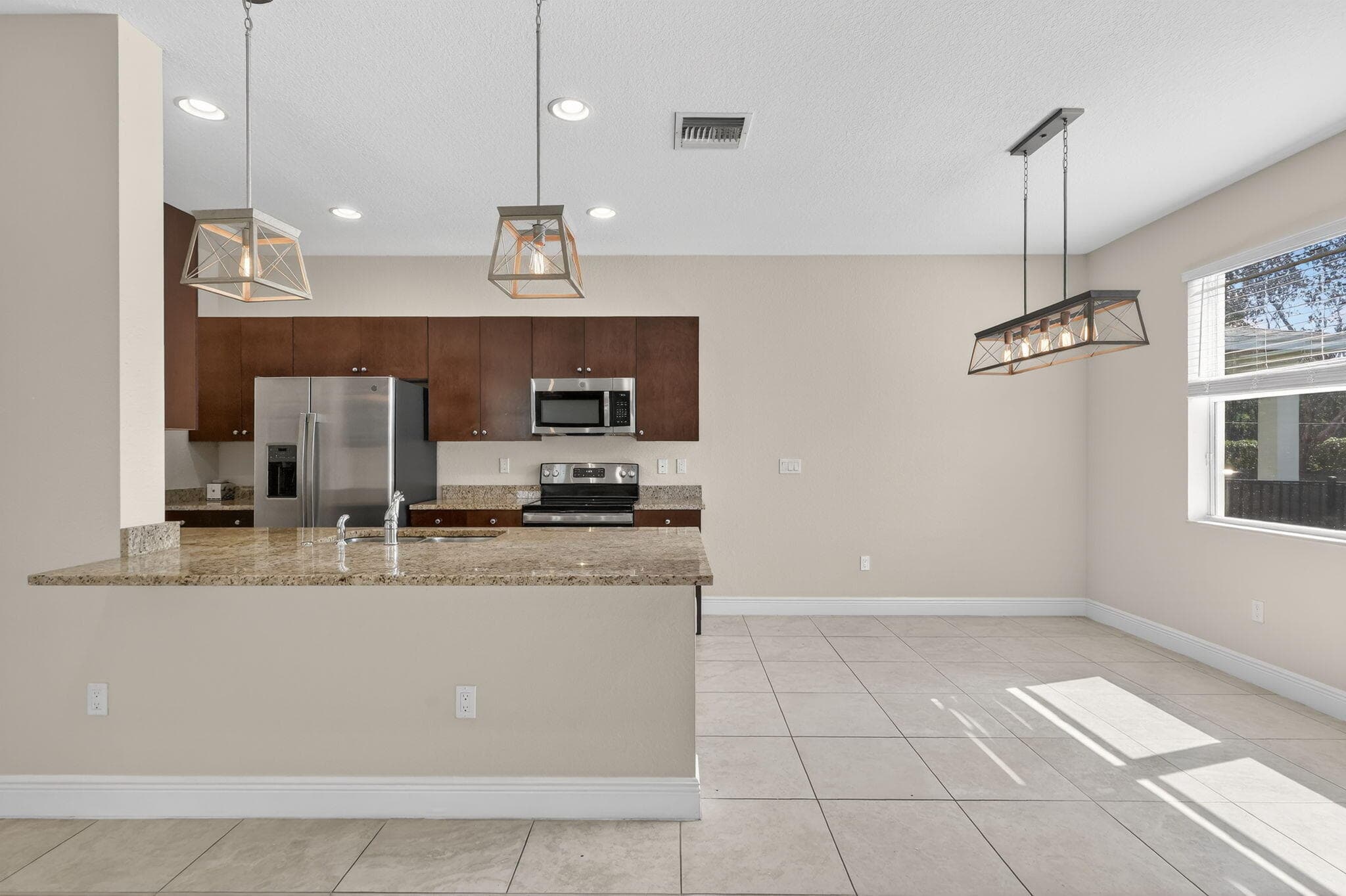 1609 NW Cataluna Cir Circle, Port St. Lucie, FL 34986 12
