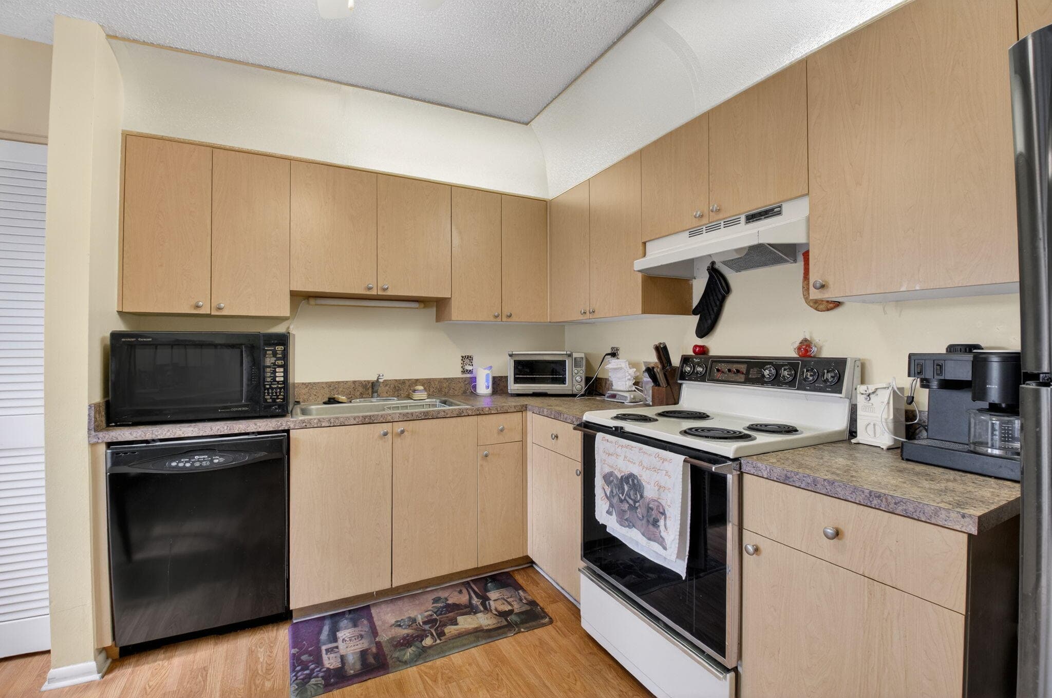 7509 Glendevon Lane 1006, Delray Beach, FL 33446 10