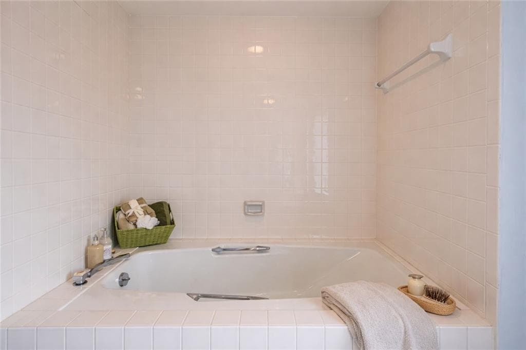 5690 Highway A1a Highway 101n, Indian River Shores, FL 32963 23