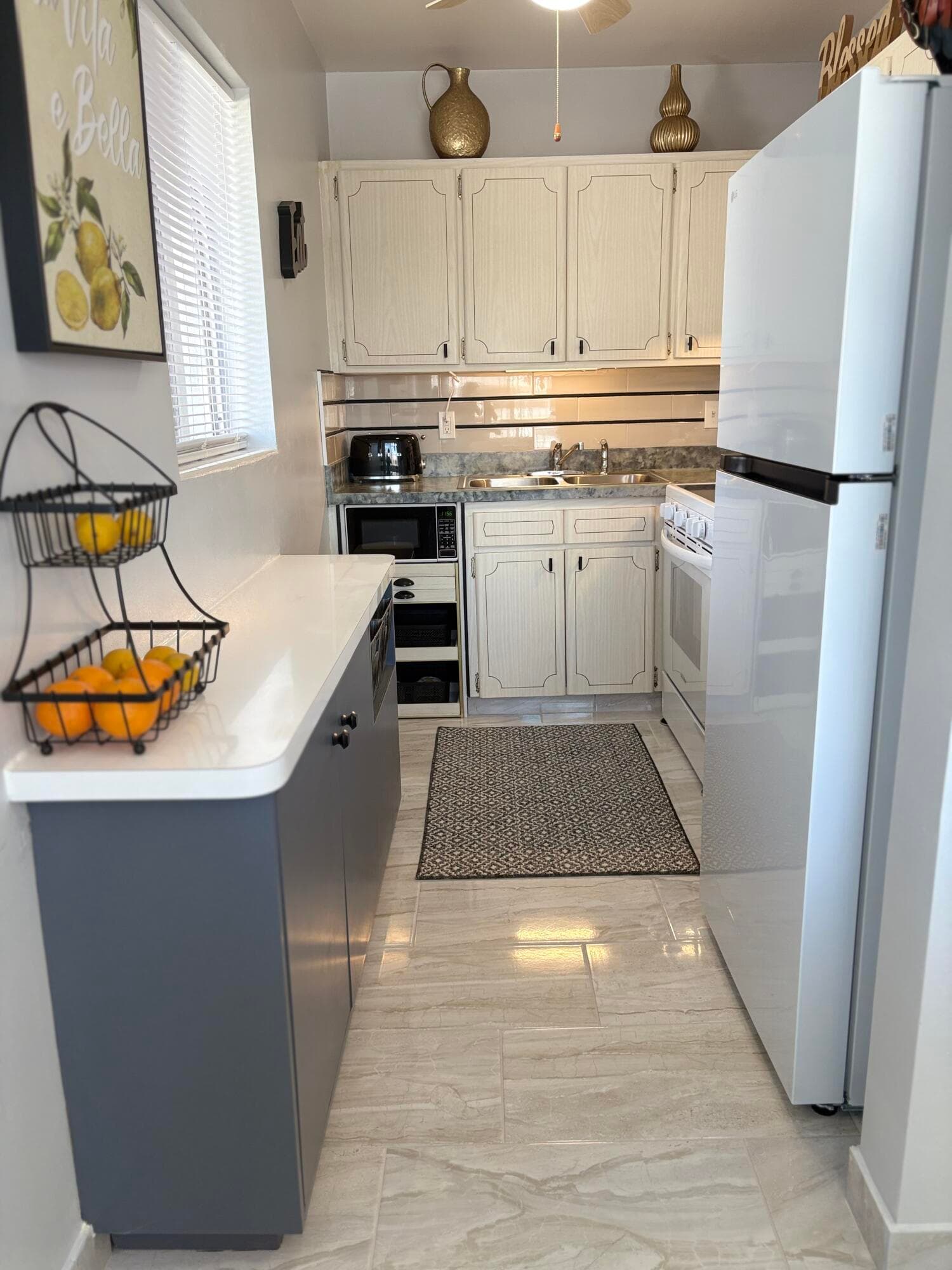3280 Lake Osborne Drive 206, Lake Worth Beach, FL 33461 6