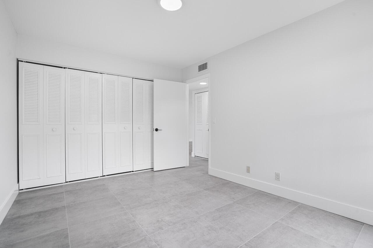 737 Nantucket Circle B, Lake Worth, FL 33467 13