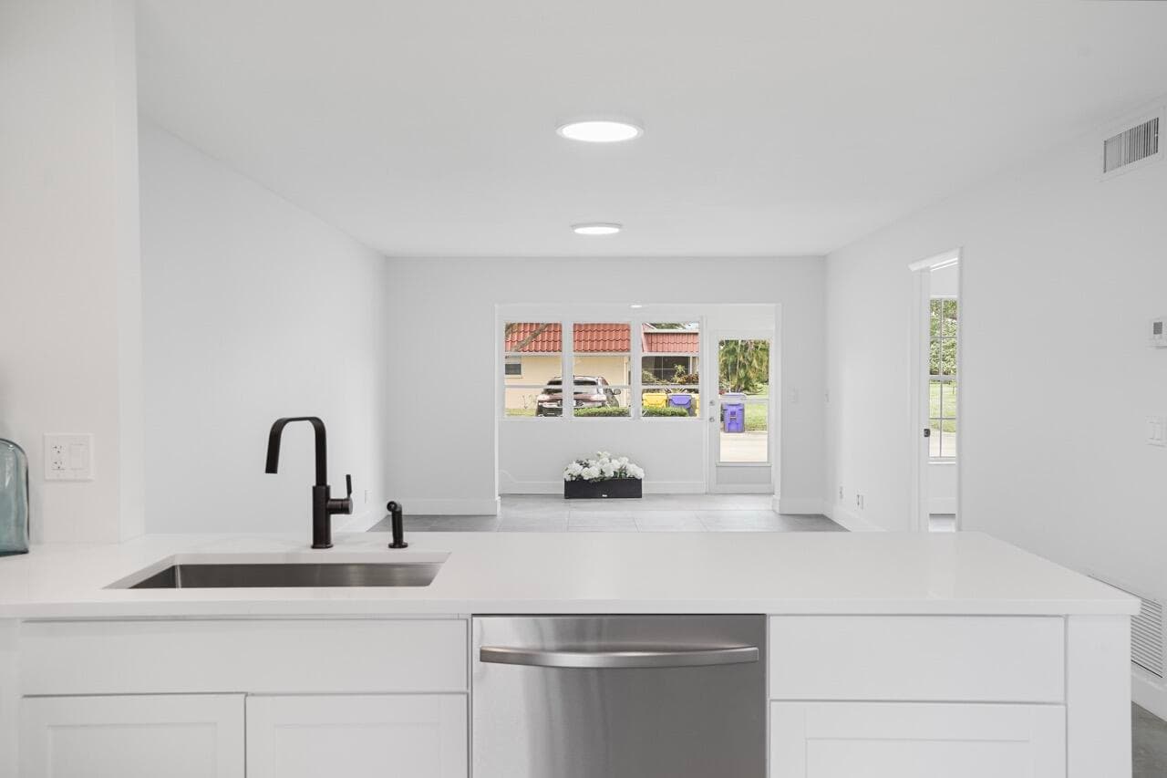 737 Nantucket Circle B, Lake Worth, FL 33467 9