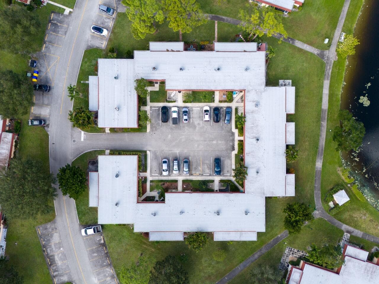 737 Nantucket Circle B, Lake Worth, FL 33467 29
