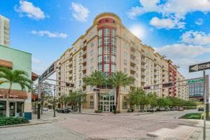 410 Evernia Street 807, West Palm Beach, FL 33401 23