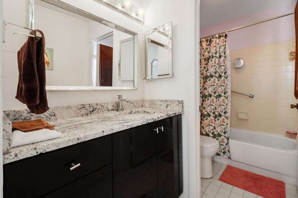 107 Lake Terry Drive, West Palm Beach, FL 33411 13