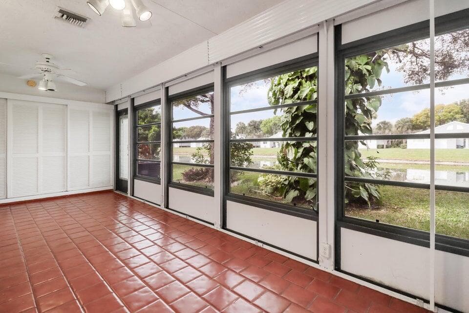 107 Lake Terry Drive, West Palm Beach, FL 33411 15