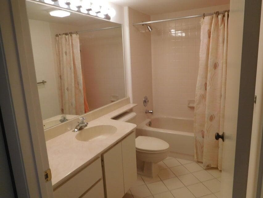 2601 Village Boulevard 406, West Palm Beach, FL 33409 12
