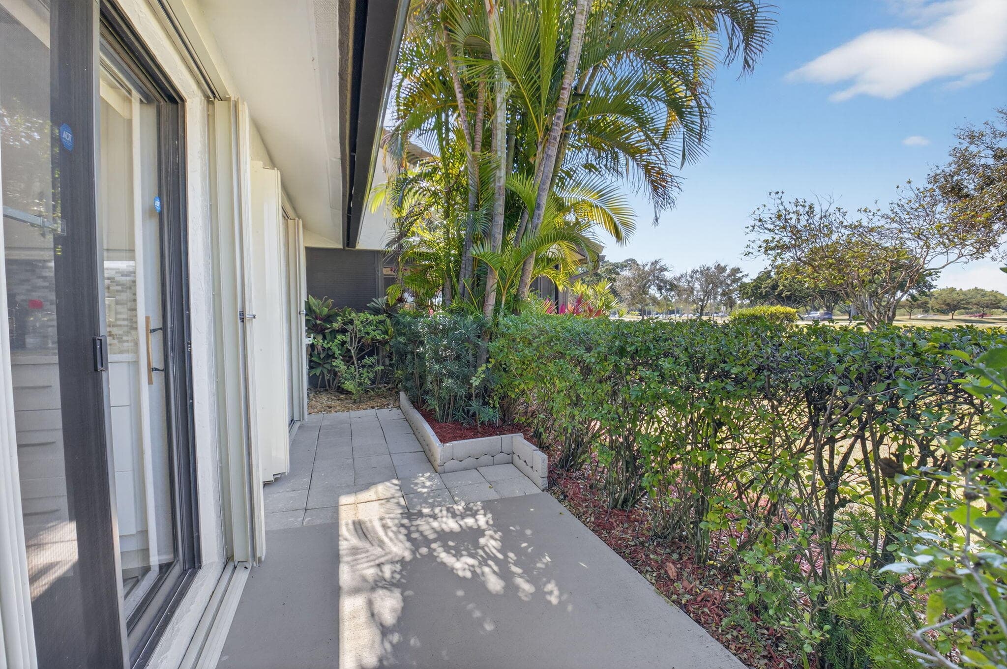 5750 Parkwalk Circle E, Boynton Beach, FL 33472 25