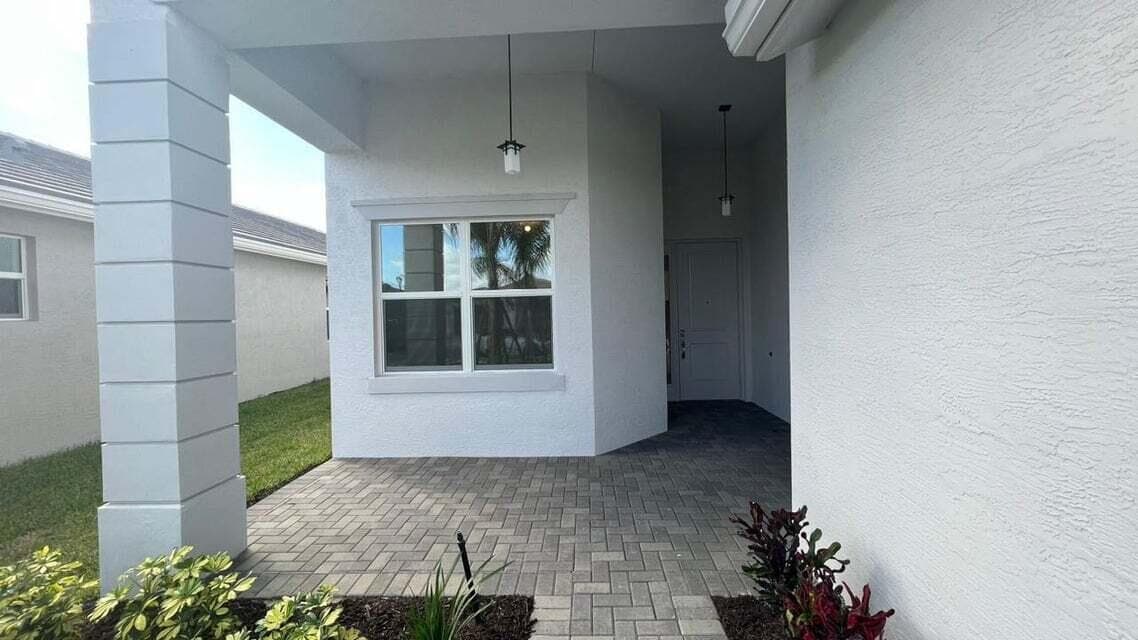 13352 SW River Rock Road, Port St. Lucie, FL 34987 4