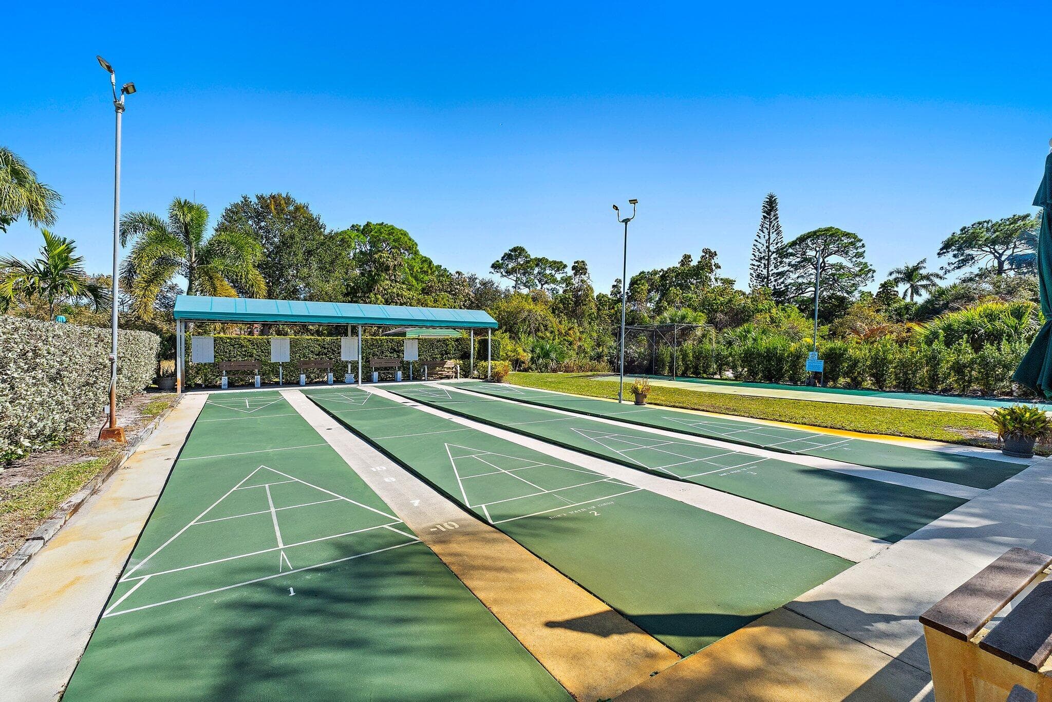 2950 SE Ocean Blvd. 135-8, Stuart, FL 34996 24
