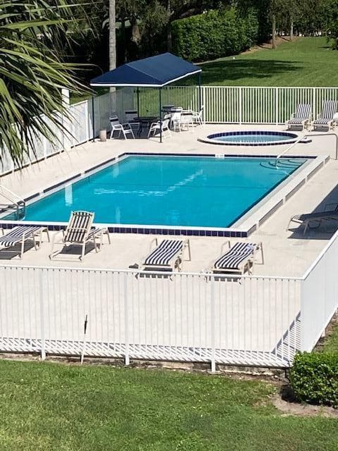 2561 Village Boulevard 306, West Palm Beach, FL 33409 10