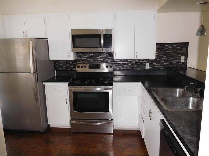 2561 Village Boulevard 306, West Palm Beach, FL 33409 3