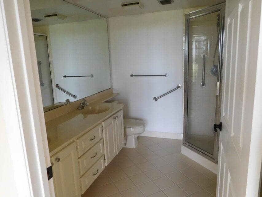 2561 Village Boulevard 306, West Palm Beach, FL 33409 6
