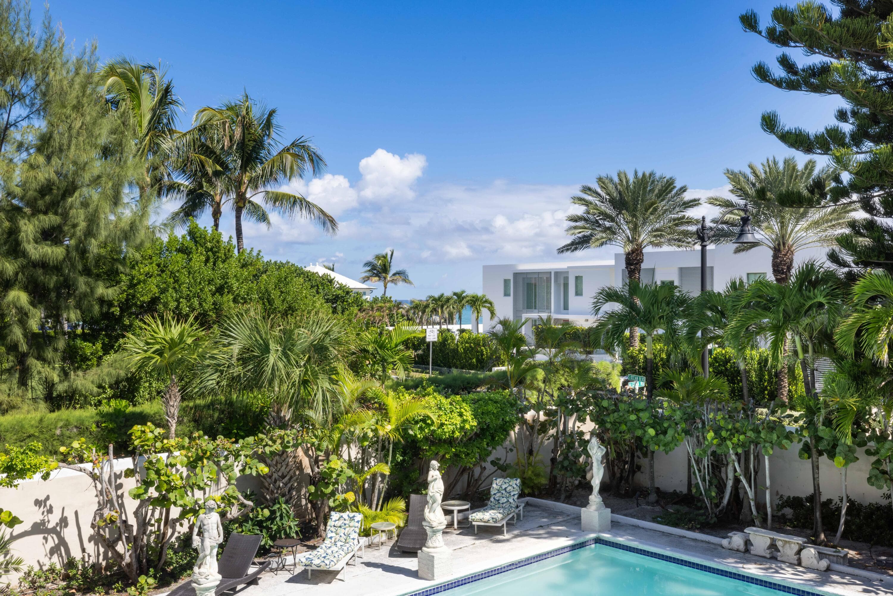 1048 S Ocean Boulevard, Palm Beach, FL 33480 4