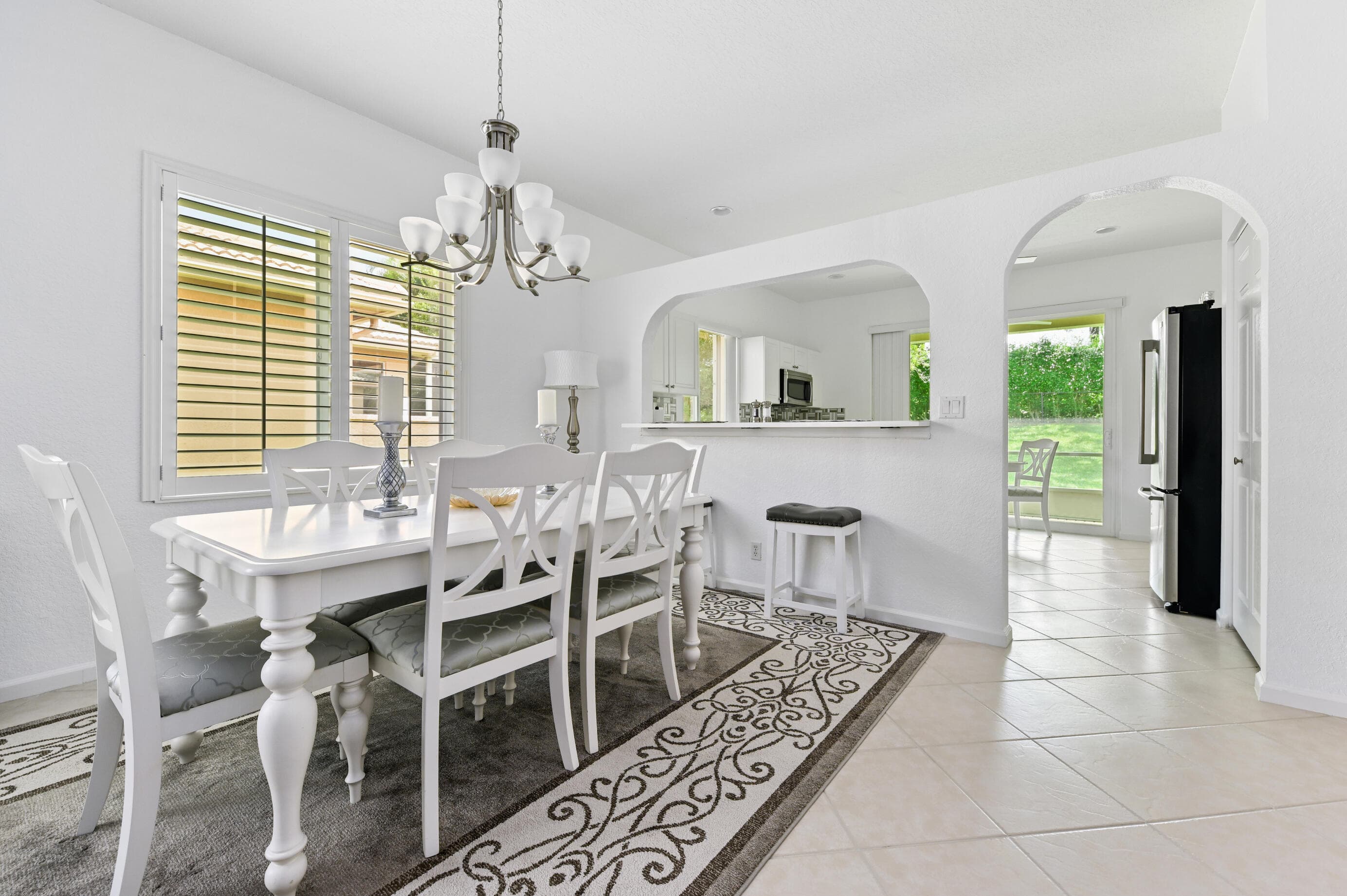 9142 Bay Point Circle, West Palm Beach, FL 33411 8